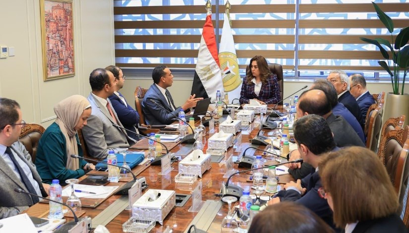 جانب من الاجتماع جانب من الاجتماع