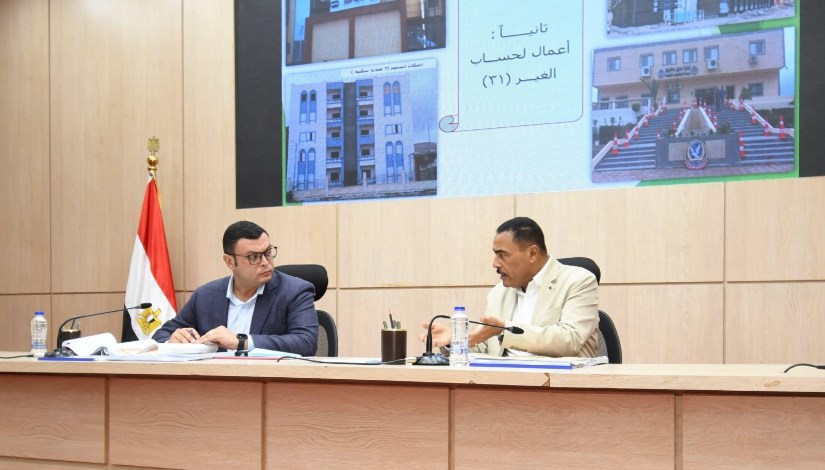 المهندس شريف الشربيني وزير الإسكان المهندس شريف الشربيني وزير الإسكان