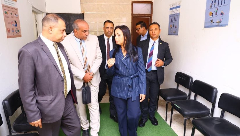 جانب من الزيارة جانب من الزيارة