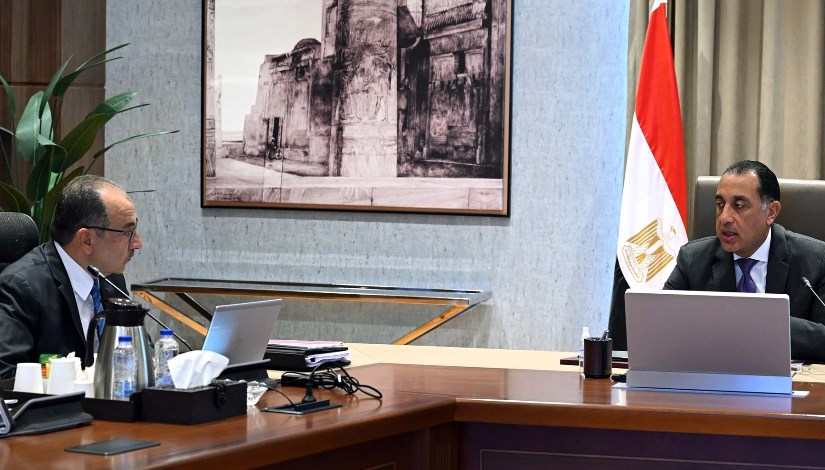 جانب من الاجتماع جانب من الاجتماع