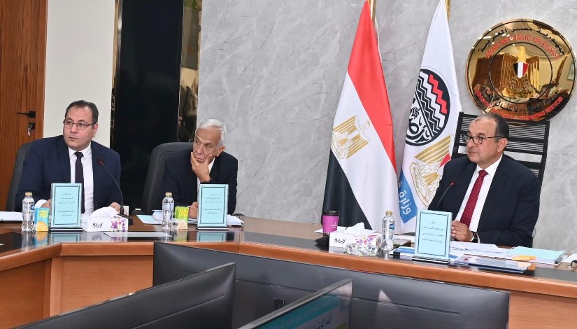 جانب من الاجتماع جانب من الاجتماع