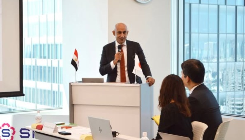 جانب من الورشة جانب من الورشة