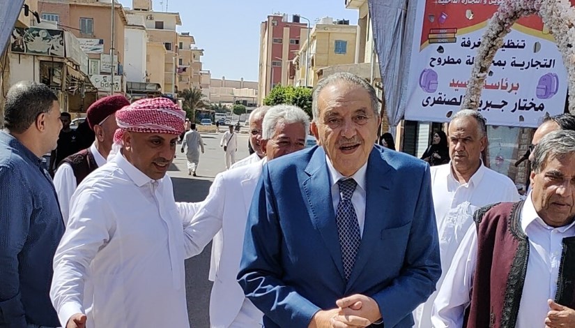 أحمد الوكيل، رئيس الاتحاد العام للغرف التجارية و مختار جبريل، رئيس مجلس إدارة غرفة مطروح التجارية أحمد الوكيل، رئيس الاتحاد العام للغرف التجارية و مختار جبريل، رئيس مجلس إدارة غرفة مطروح التجارية