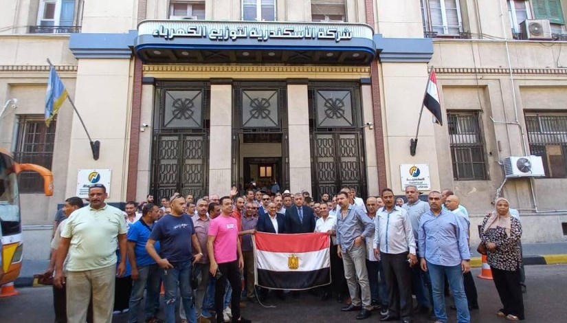 موظفي شركة الإسكندرية لتوزيع الكهرباء موظفي شركة الإسكندرية لتوزيع الكهرباء