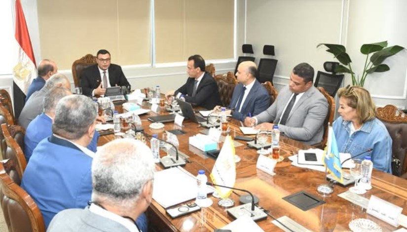 وزير الإسكان وزير الإسكان