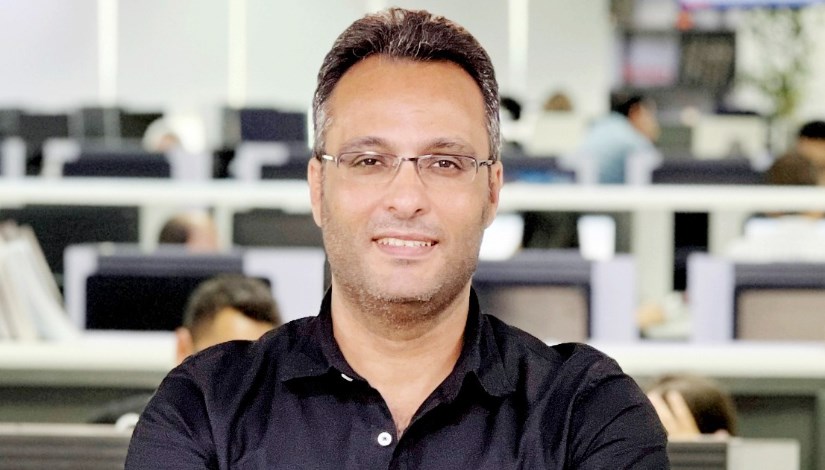 الكاتب أحمد راشد