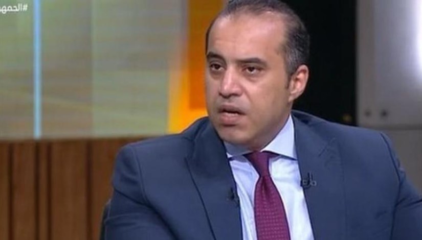 المستشار محمود فوزي وزير الشؤون النيابية والقانونية
