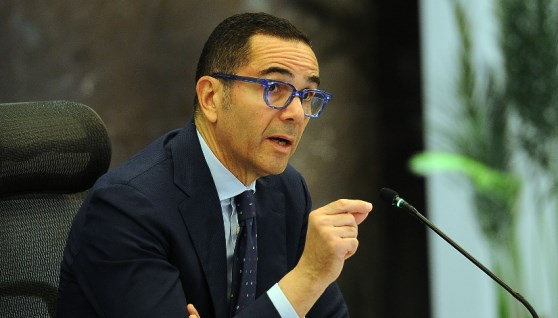 المهندس حسن الخطيب وزير الاستثمار والتجارة الخارجية