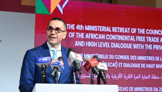 المهندس حسن الخطيب - وزير الاستثمار والتجارة الخارجية