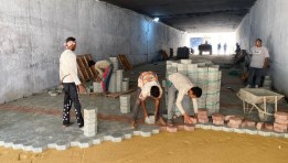 جانب من أعمال تطوير النفق