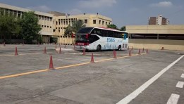 البرنامج التدريبي لتأهيل سائقي الحافلات