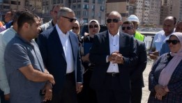 وزير الموارد المائية والري 