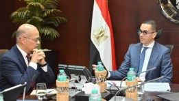 وزير الاستثمار والتجارة الخارجية خلال الاجتماع