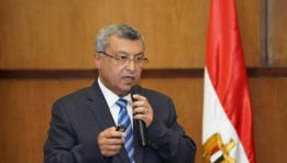 أسامة كمال وزير البترول والثروة المعدنية الأسبق