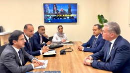 وزير البترول خلال اللقاء مع أدنوك الإماراتية