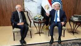 وزير البترول خلال لقائه بمدير توتال إنرجيز