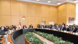 وزير الإسكان مع رئيس الهيئة العربية للتصنيع