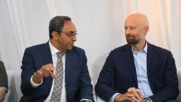 محافظ قنا مع إيريك بيرجر هوسم سفير مملكة النرويج بالقاهرة