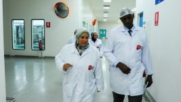 جانب من الزيارة التفقدية لشركة جيبتو فارما