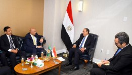وزير الخارجية يلتقي الأمين العام لمجلس التعاون لدول الخليج العربية