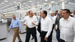 رئيس الوزراء يتفقد مصنع "غزل 2" الجديد بشركة مصر شبين الكوم للغزل والنسيج