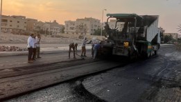 تطوير ورفع كفاءة الطرق بالحي العاشر بمدينة الشيخ زايد