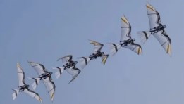 الطائرة  RoboFalcon2.0