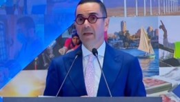  المهندس حسن الخطيب وزير الاستثمار والتجارة الخارجية