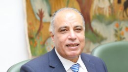 الدكتور علاء عزوز