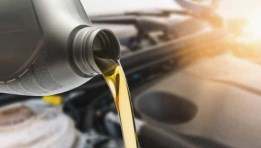 إعادة تدوير زيوت المحركات