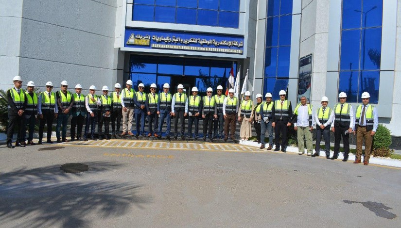 جانب من زيارات رئيس النقابة العامة للعاملين بالبترول
