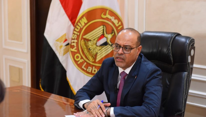 وزير العمل محمد جبران وزير العمل محمد جبران