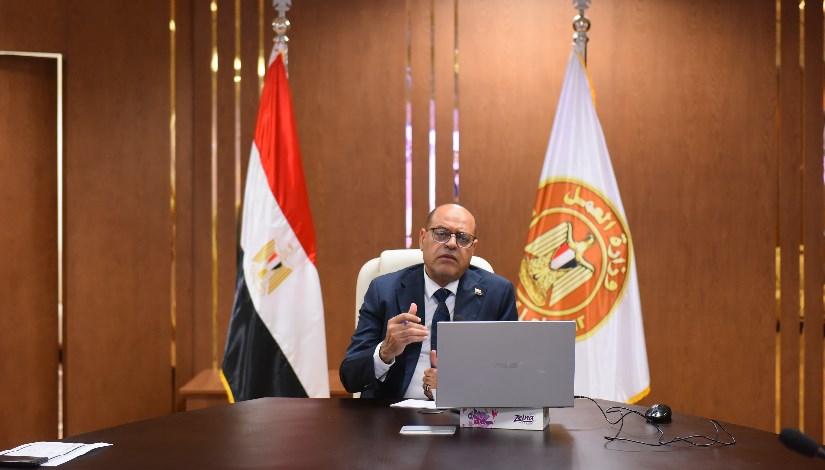 وزير العمل محمد جبران 