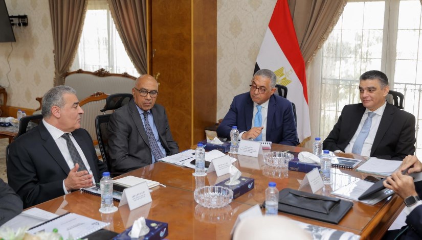 جانب من اجتماعات رئيس هيئة الشراء الموحّد جانب من اجتماعات رئيس هيئة الشراء الموحّد