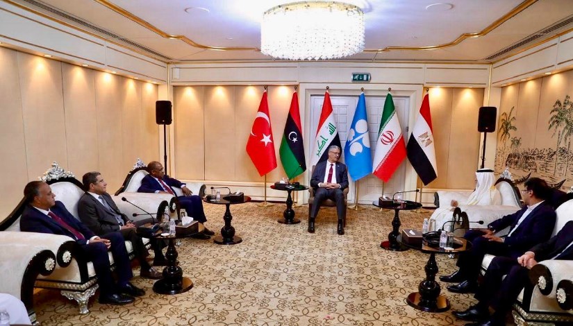 جانب من اللقاء جانب من اللقاء