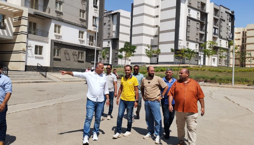 رئيس جهاز تنمية مدينة بدر خلال جولته التفقديه