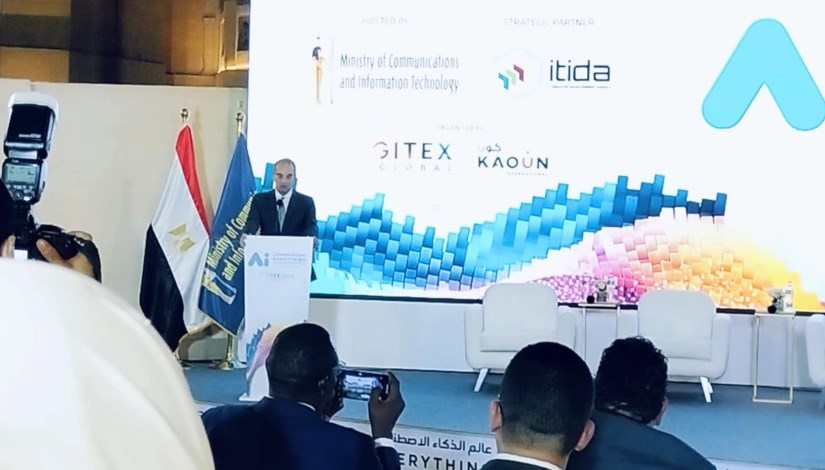 الدكتور عمرو طلعت، وزير الاتصالات الدكتور عمرو طلعت، وزير الاتصالات