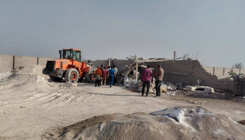 جانب من ضبط المنشآت غير المرخصة جانب من ضبط المنشآت غير المرخصة