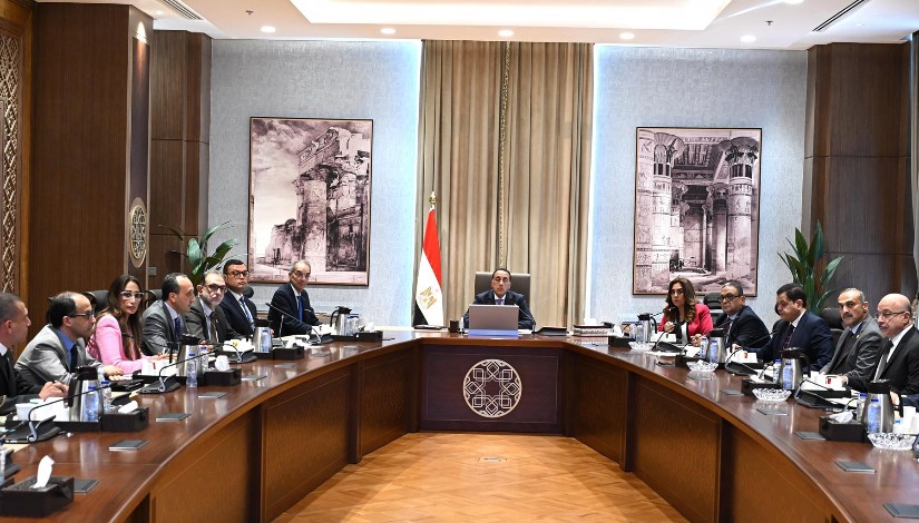 جانب من الاجتماع جانب من الاجتماع