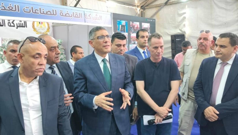 جانب من المتابعة 