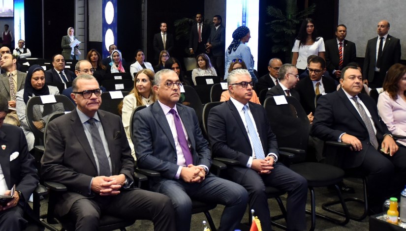 جانب من فاعليات المنتدى جانب من فاعليات المنتدى