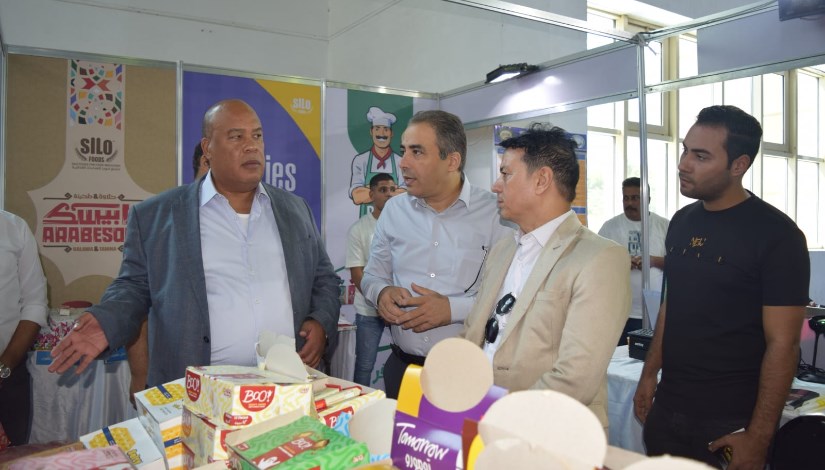 أيمن العشري رئيس غرفة القاهرة التجارية أيمن العشري رئيس غرفة القاهرة التجارية