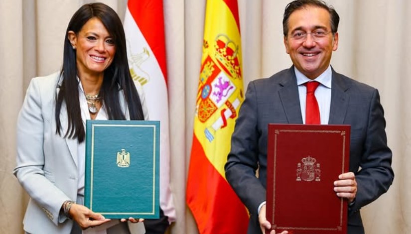 وزيرة التخطيط والتنمية الاقتصادية وزيرة التخطيط والتنمية الاقتصادية