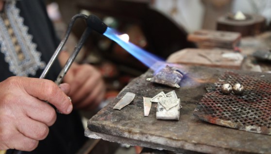 تصنيع الفضة