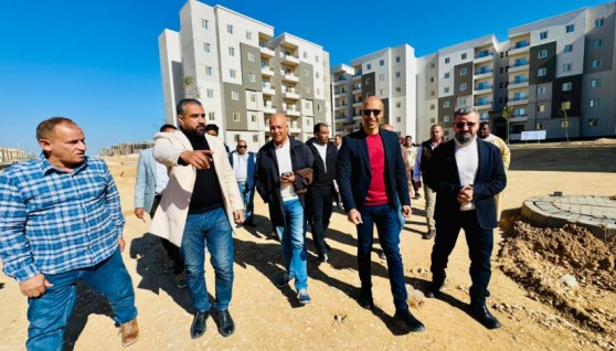 جانب من المتابعة الميداينة لمشروعات العبور الجديدة