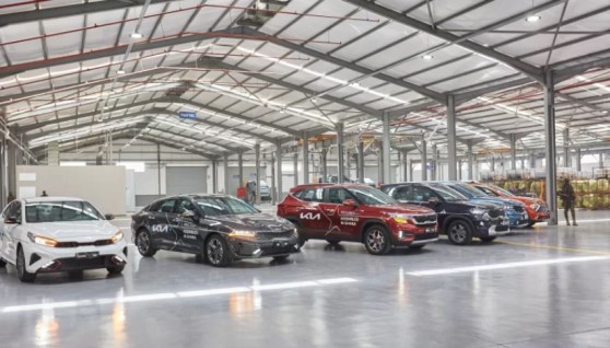 مصنع سيارات كيا