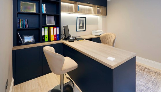 سوق الأثاث المكتبي