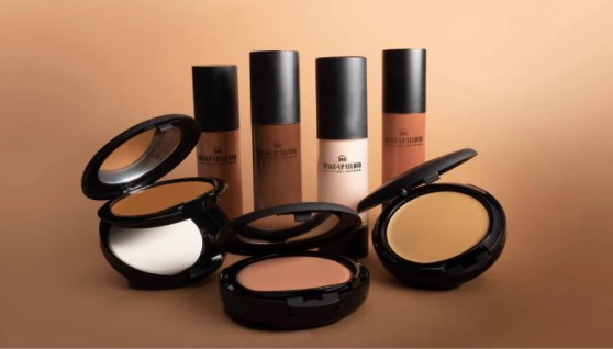 مستحضرات تجميل أوزينة