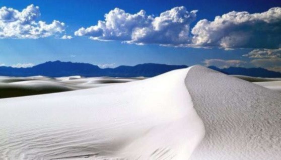 الرمال البيضاء 