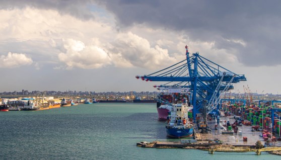 ميناء دمياط